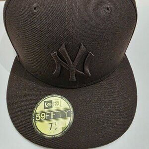 Todd Snyder x New Era Yankees Cap in Brown - 7 7/8